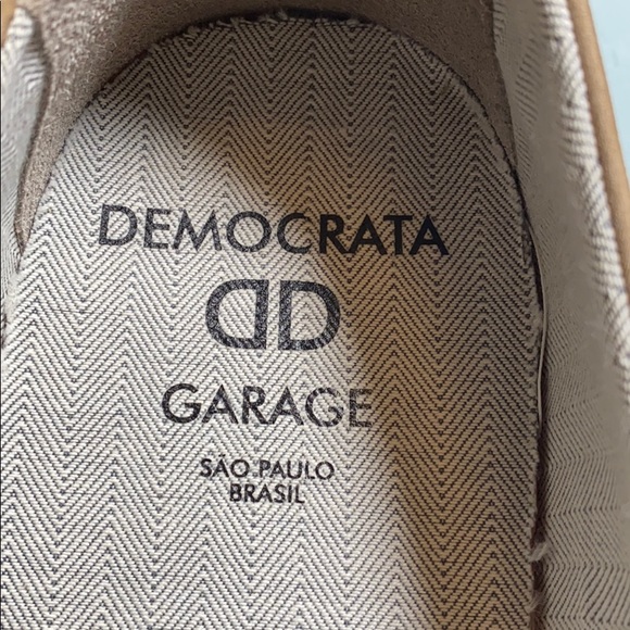 Democrats Blend Sand Slip-ons - Picture 4 of 5